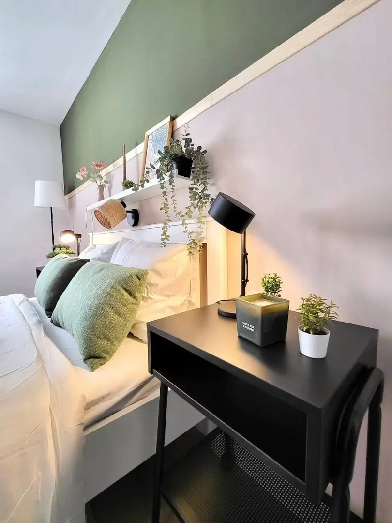 Habitación asequible para estudiantes con buena iluminación en 