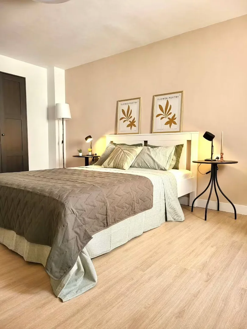 Studentenfreundliches Zimmer in mit modernen Annehmlichkeiten