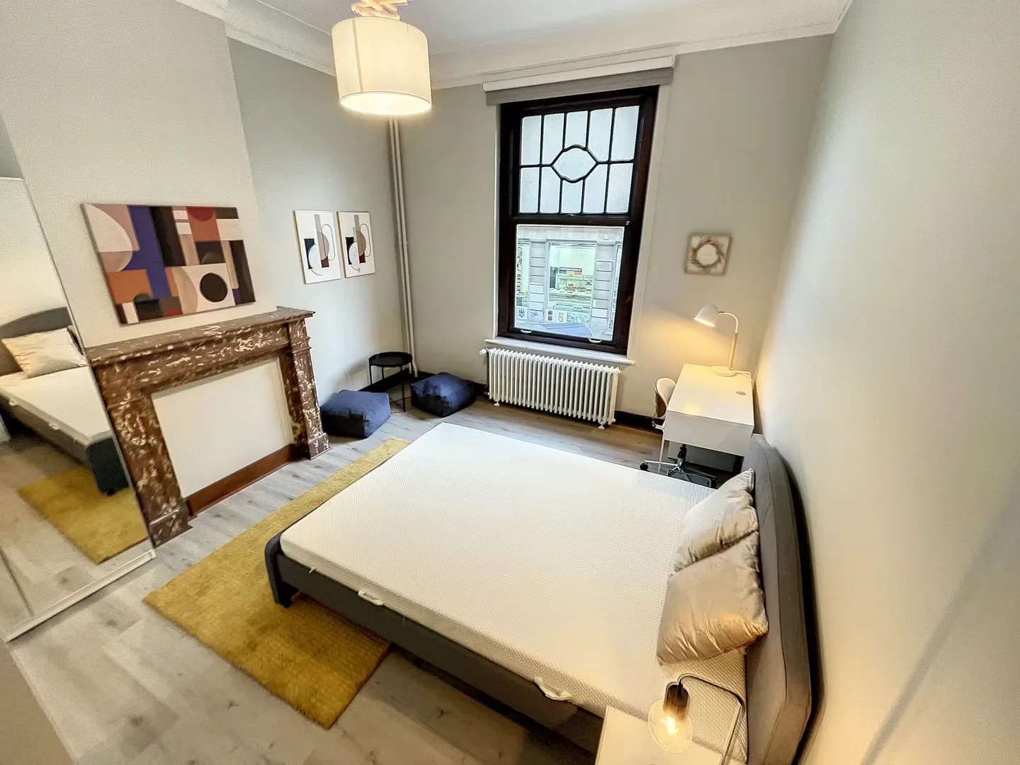 Chambre d'étudiant économique avec emplacement pratique dans 
