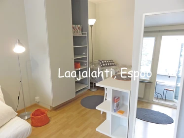 Appartement entièrement meublé à Espoo