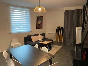 Chambre privée à Tourcoing, 59200, image 1 de 10
