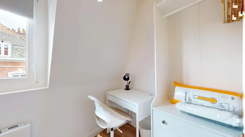 Private room at 38 Rue Gantois, 59000 Lille, France, image 7 of 25