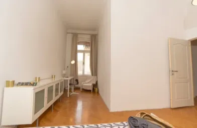 Habitación privada muy luminosa en Budapest
