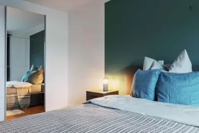 Cheap private room in Hamburg