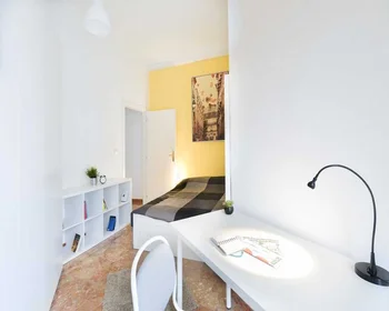 Habitación privada en Corso Giulio Cesare, imagen 1 de 23