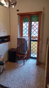 Room for rent with double bed Rome