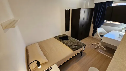 Habitación privada en Calle Alfonso el Sabio, , imagen 1 de 9