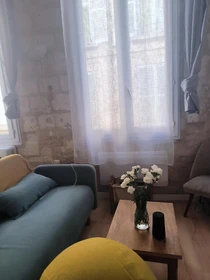 Moderne und helle Wohnung in Avignon