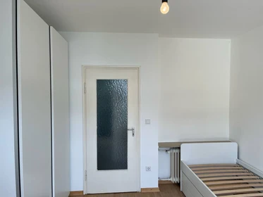 Renting rooms by the month in Munich