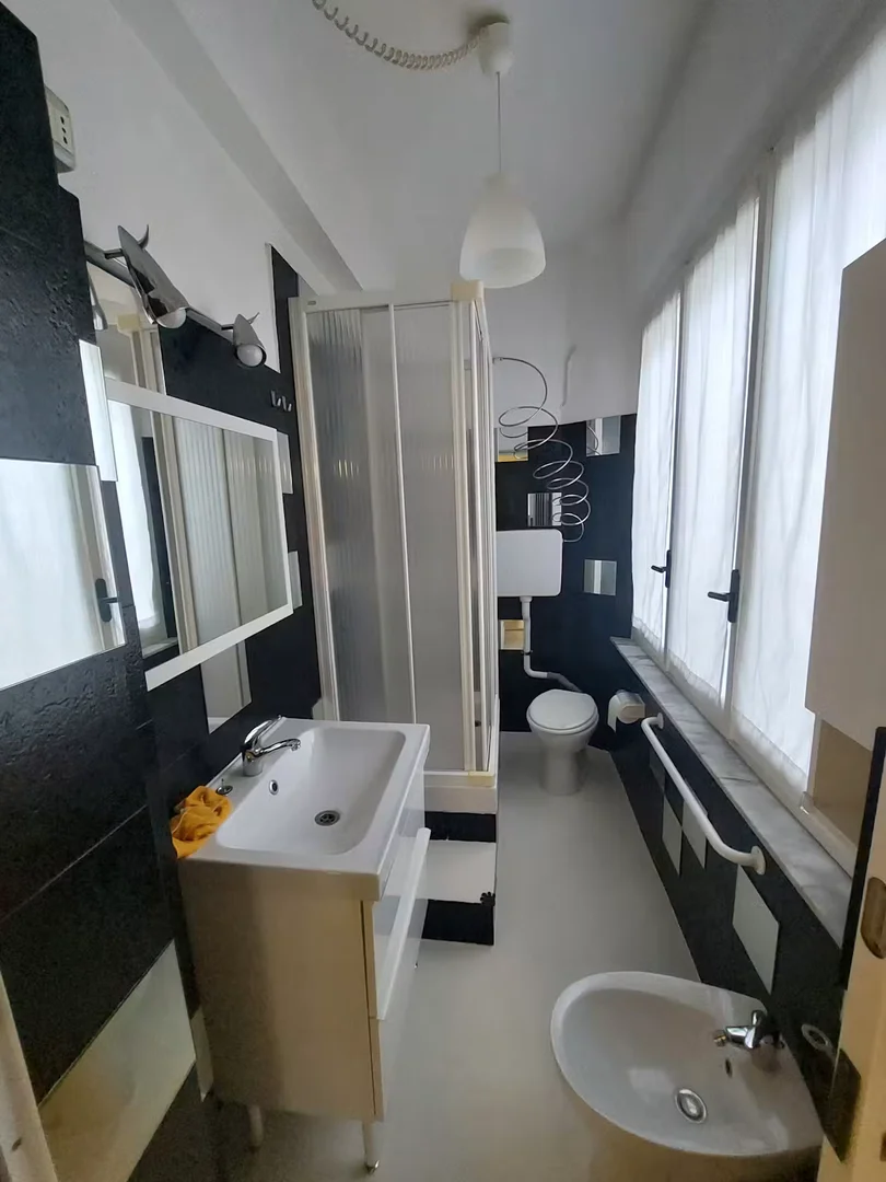Camera per studenti in  con servizi moderni