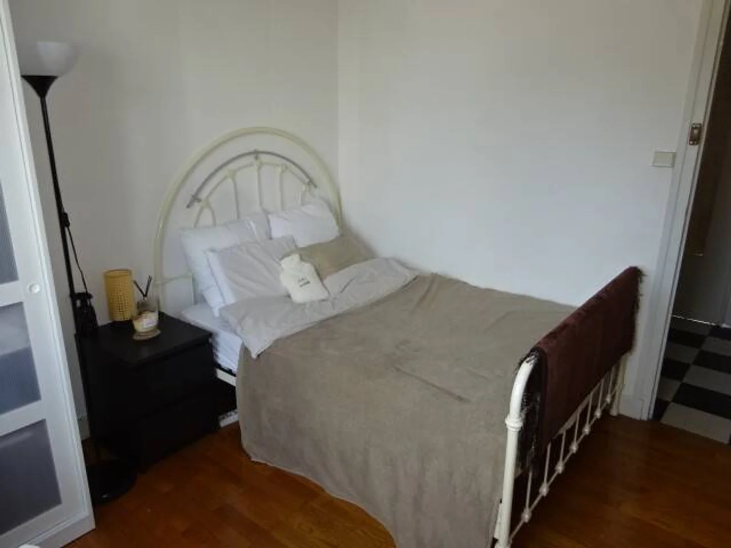 Quarto de estudante funcional perfeito para estudar em 