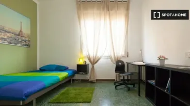 Room for rent with double bed Bologna