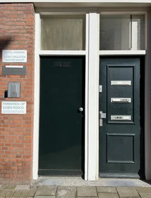 Den Haag içinde merkezi konumda konaklama