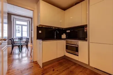 Entire fully furnished flat in Lisbon