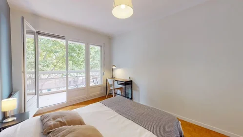 Private room at Rue La Fontaine, , image 1 of 10