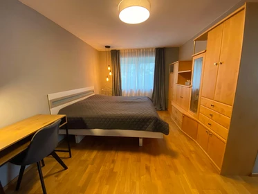 Salzburg de çift kişilik yataklı kiralık oda