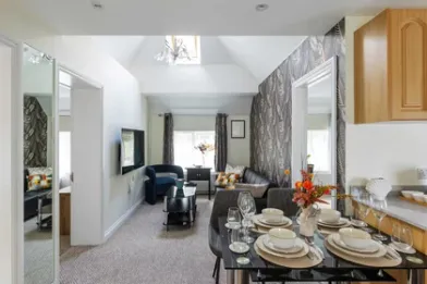 Modern and bright flat in Guildford
