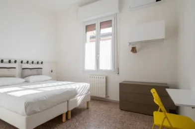 Apartamento moderno y luminoso en Bolonia