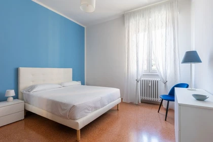Apartamento entero totalmente amueblado  en Bolonia