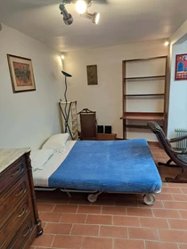 Appartamento con 2 camere da letto a Roma
