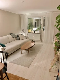 Apartamento totalmente mobilado em Uppsala