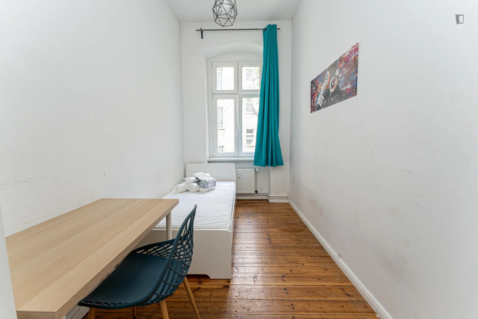 Studentenfreundliches Zimmer in  mit modernen Annehmlichkeiten