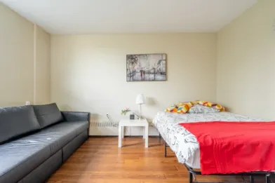 Renting rooms by the month in Toronto