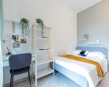 私人房间 在 Strada del Fortino, 11的图像1