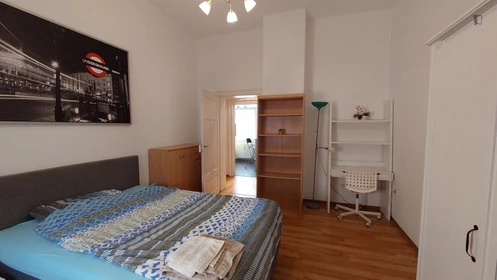 Two bedroom accommodation in Mannheim