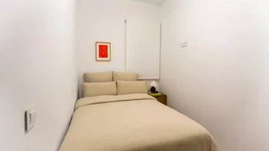 Quarto para alugar com cama de casal em Madrid