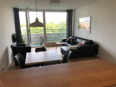Alojamento com 2 quartos em Munique