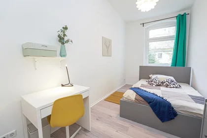 Stanza privata in Geschwister-Scholl-Straße, Brandenburger Vorstadt, immagine 1 di 10