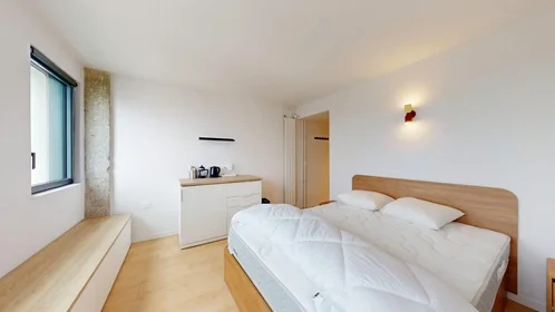 Logement entier à Rue Cambronne, 15th Arrondissement, image 10 de 10