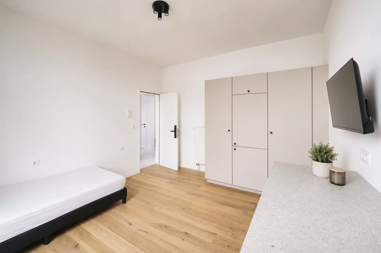 Habitación para estudiantes en  con modernas comodidades