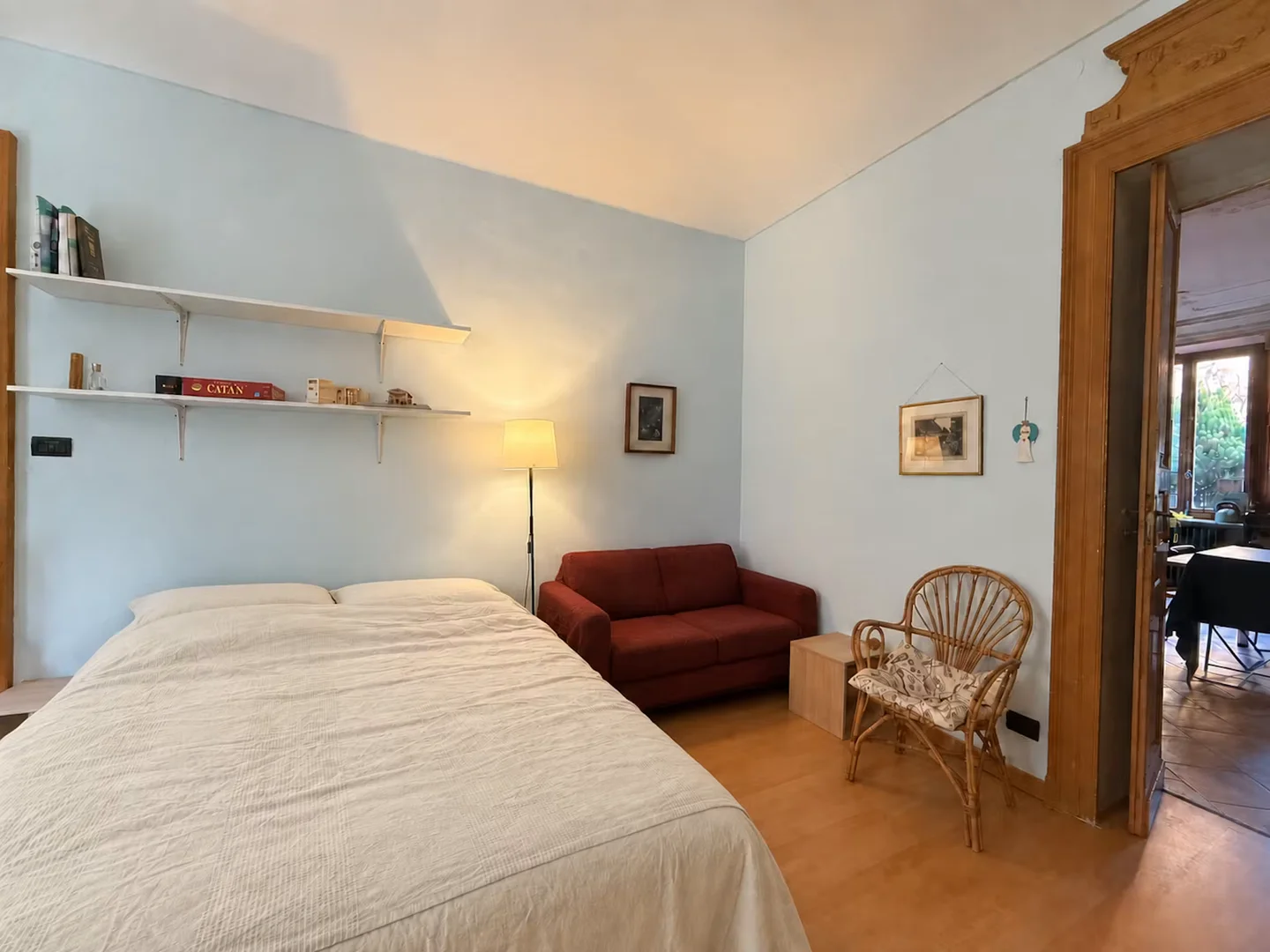 Chambre confortable pour étudiants disponible dans 