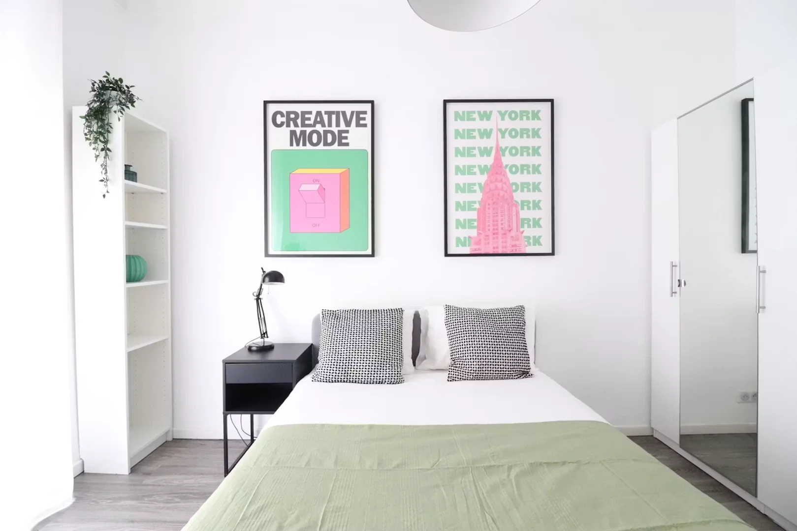 Economical student room with convenient location in