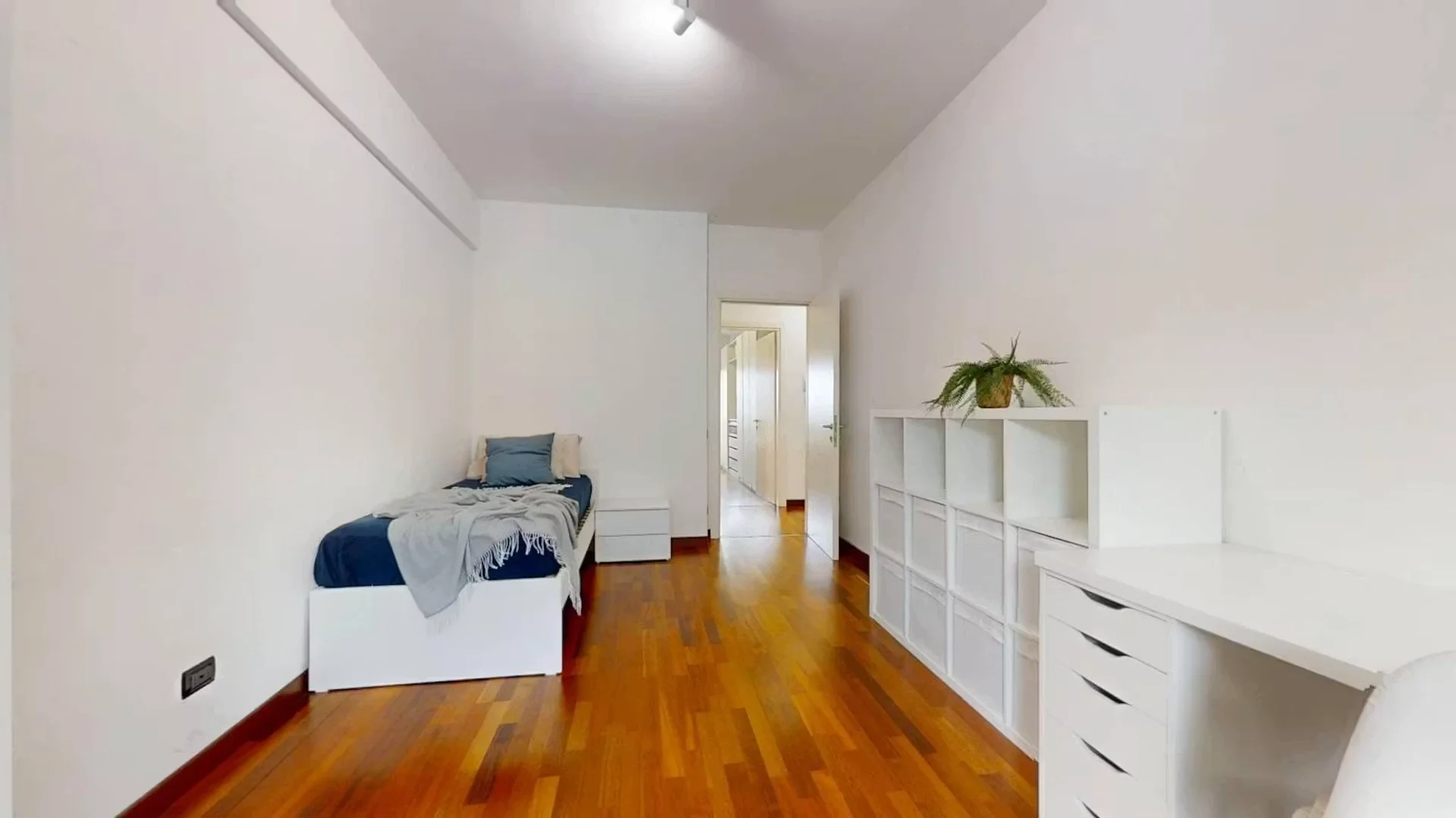Habitación para estudiantes en  con modernas comodidades