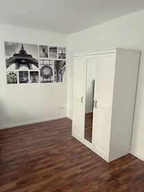 Room for rent in a shared flat in Frankfurt