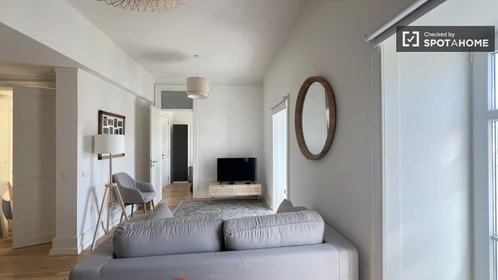 Entire fully furnished flat in Lisbon