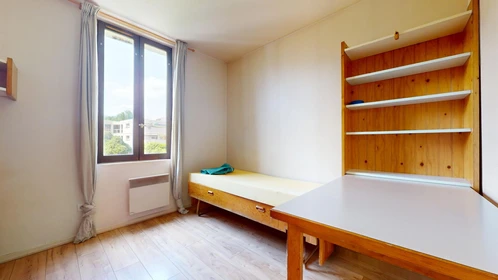 Quarto para alugar num apartamento partilhado em Grenoble