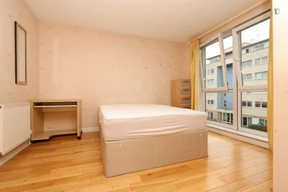 Zimmer mit Doppelbett zu vermieten London