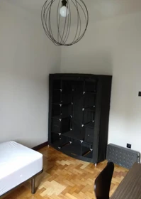 Room for rent with double bed Porto