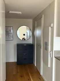 Pokój do wynajęcia we wspólnym mieszkaniu w Sztokholm
