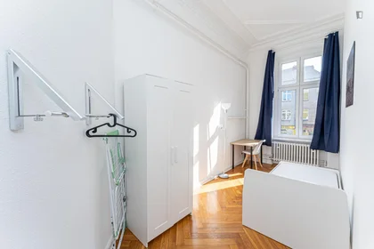 Özel oda konumu Kaiser-Friedrich-Str., 1 14 görüntüsü