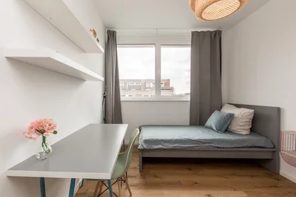 Privatzimmer in der Nazarethkirchstraße, Mitte, bild 1 von 10