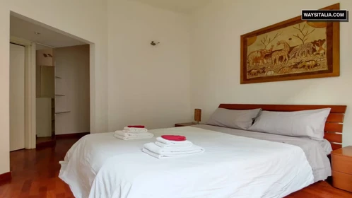 Two bedroom accommodation in Milan