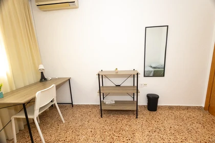 Tani pokój prywatny w Walencja