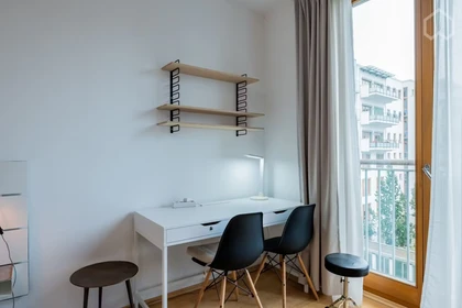 Alojamiento con 3 habitaciones en Berlín