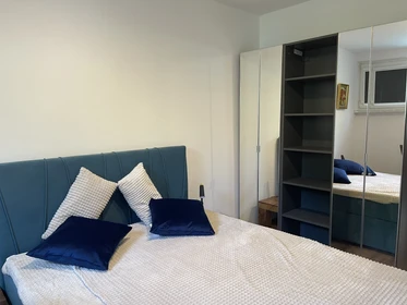 Appartamento con 3 camere da letto a Varsavia