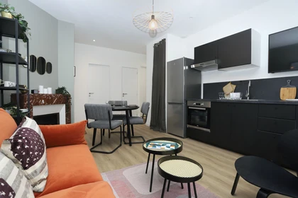 Habitación en alquiler con cama doble Rennes